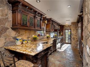 2510 N Park Boulevard, Santa Ana CA 92706