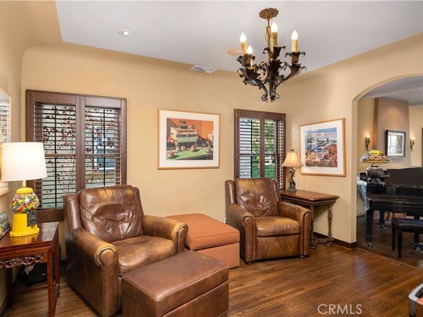 2510 N Park Boulevard, Santa Ana CA 92706