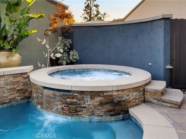 2510 N Park Boulevard, Santa Ana CA 92706