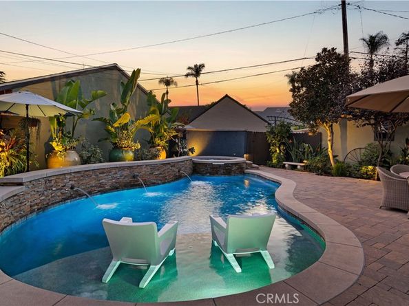 2510 N Park Boulevard, Santa Ana CA 92706