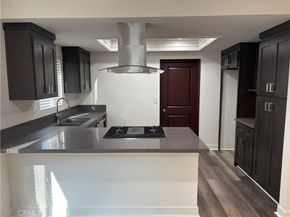 17 E Plymouth, Long Beach CA 90805