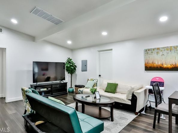 10301 Antigua Street, Anaheim CA 92804