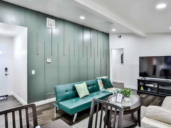 10301 Antigua Street, Anaheim CA 92804