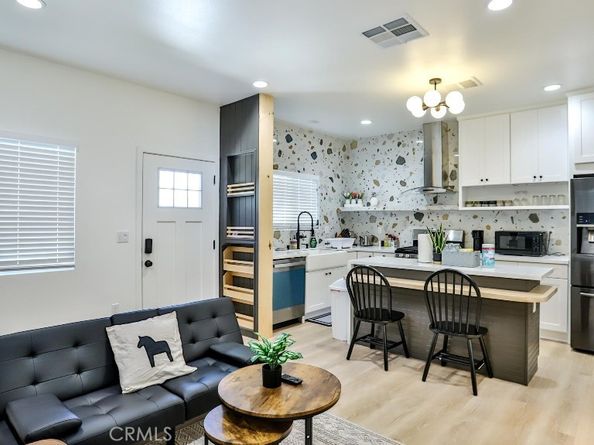 10301 Antigua Street, Anaheim CA 92804