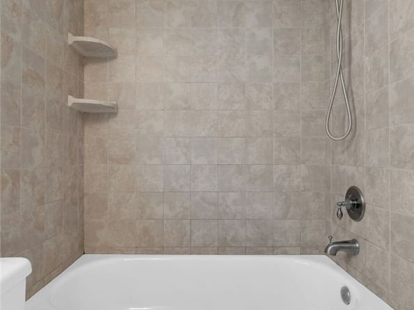 32 Salinas, Lake Forest CA 92610