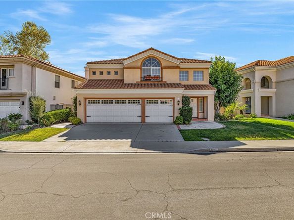 32 Salinas, Lake Forest CA 92610