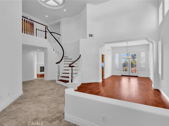 32 Salinas, Lake Forest CA 92610