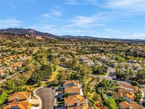 32 Salinas, Lake Forest CA 92610