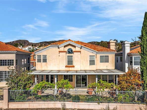 32 Salinas, Lake Forest CA 92610