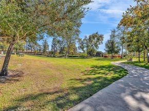 32 Salinas, Lake Forest CA 92610