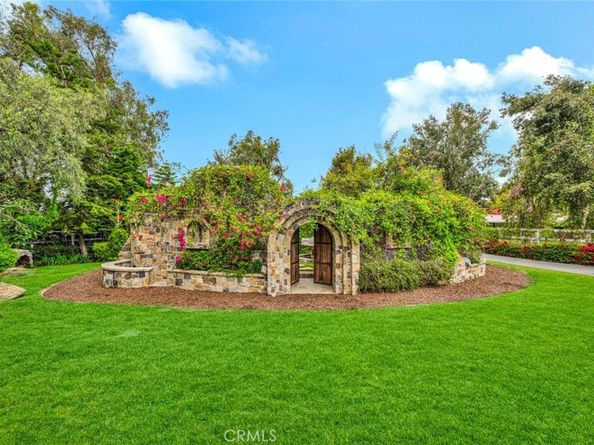 752 N Creekview Drive, Orange CA 92869