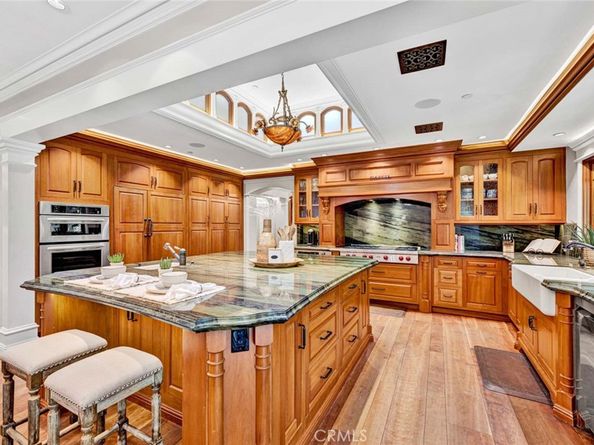752 N Creekview Drive, Orange CA 92869