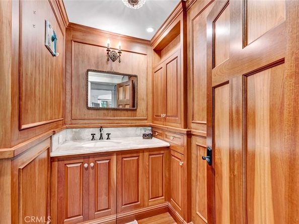 752 N Creekview Drive, Orange CA 92869