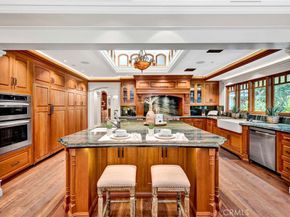 752 N Creekview Drive, Orange CA 92869