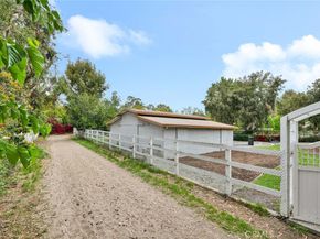 752 N Creekview Drive, Orange CA 92869