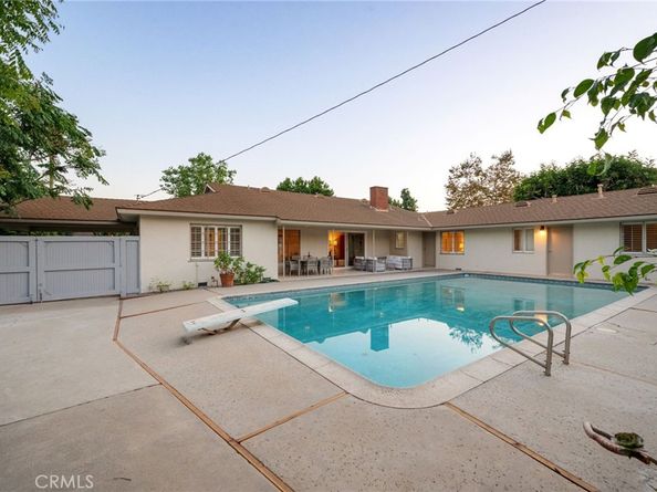 1101 W Sharon Road, Santa Ana CA 92706