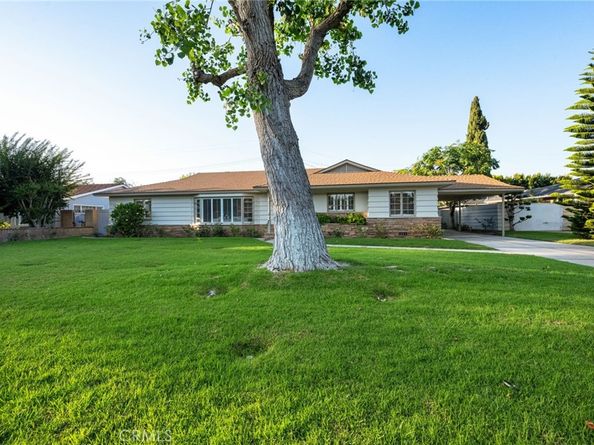 1101 W Sharon Road, Santa Ana CA 92706