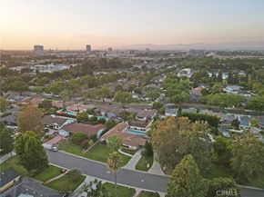 1101 W Sharon Road, Santa Ana CA 92706