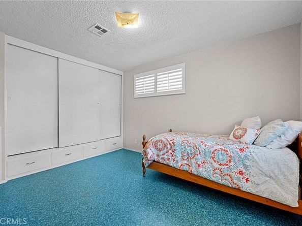 1101 W Sharon Road, Santa Ana CA 92706