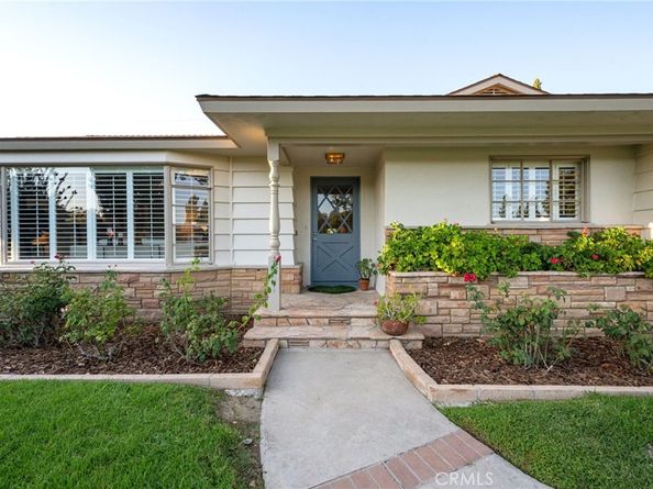 1101 W Sharon Road, Santa Ana CA 92706