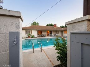 1101 W Sharon Road, Santa Ana CA 92706
