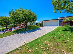 21 Beachcomber Drive, Corona Del Mar CA 92625