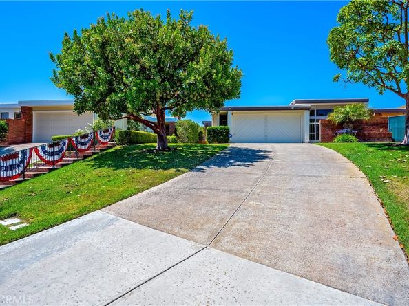 21 Beachcomber Drive, Corona Del Mar CA 92625