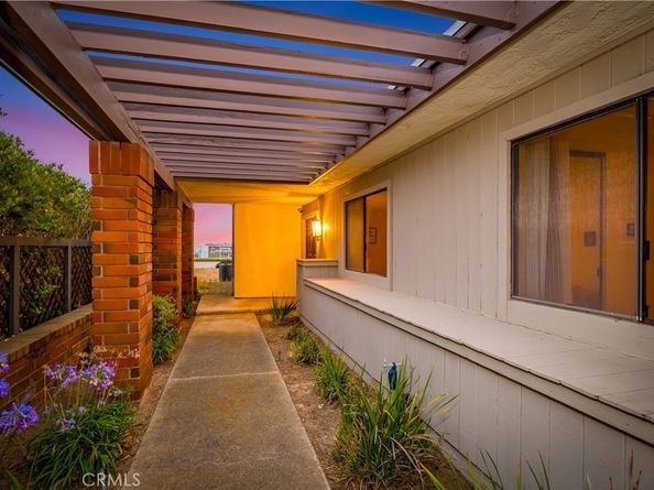 21 Beachcomber Drive, Corona Del Mar CA 92625