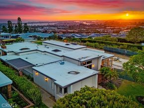 21 Beachcomber Drive, Corona Del Mar CA 92625