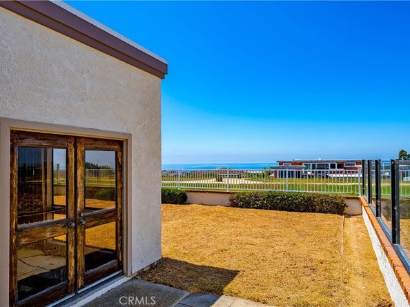 21 Beachcomber Drive, Corona Del Mar CA 92625