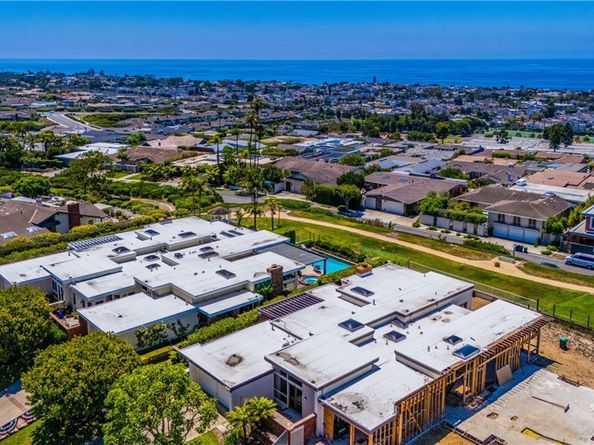 21 Beachcomber Drive, Corona Del Mar CA 92625