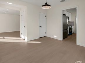 2729 Greentop Street, Lakewood CA 90712