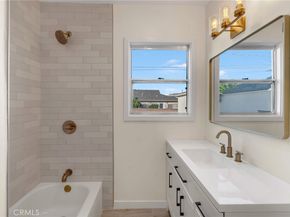 2729 Greentop Street, Lakewood CA 90712