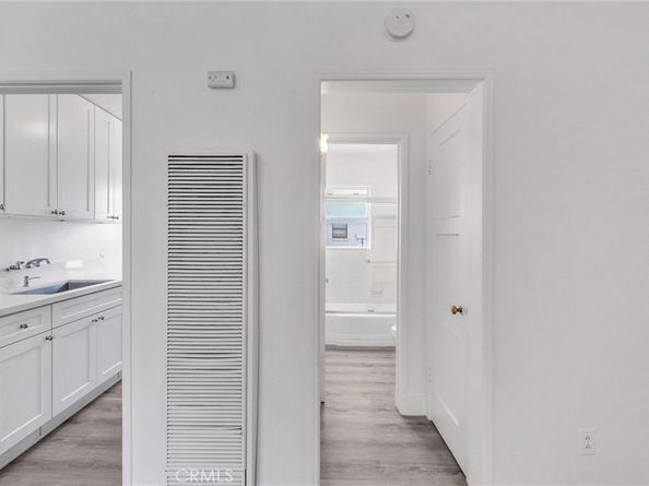 122 Elm Avenue 11, Long Beach CA 90802