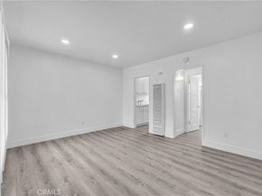 122 Elm Avenue 11, Long Beach CA 90802