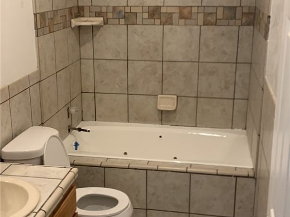 17506 Sandlake Avenue, Carson CA 90746