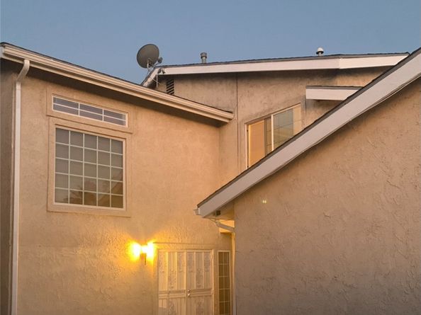 17506 Sandlake Avenue, Carson CA 90746