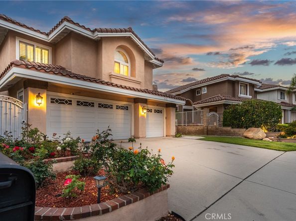530 S Laureltree Drive, Anaheim Hills CA 92808