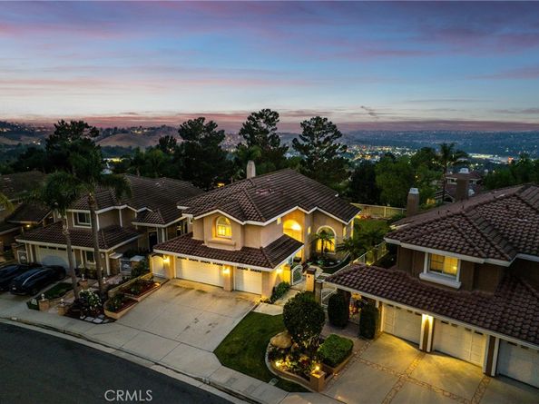 530 S Laureltree Drive, Anaheim Hills CA 92808