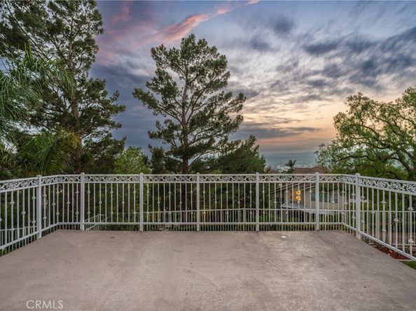 530 S Laureltree Drive, Anaheim Hills CA 92808