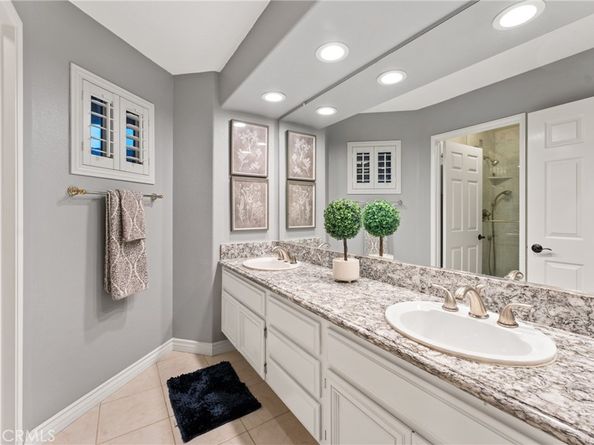 530 S Laureltree Drive, Anaheim Hills CA 92808