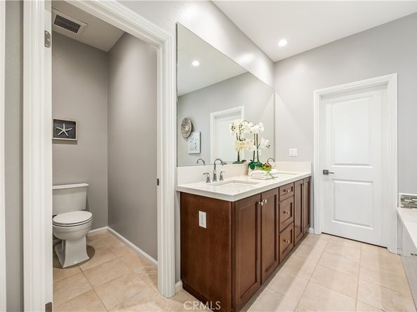 51 Decker, Irvine CA 92620