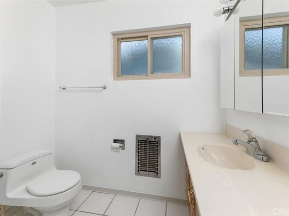 1828 Oakshire Court, San Diego CA 92102