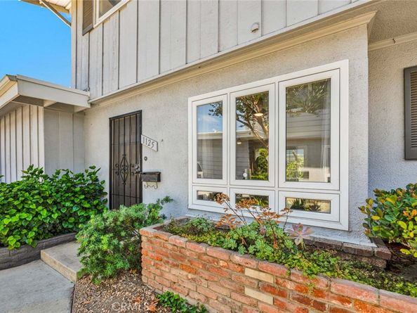 1125 E 1st Street, Tustin CA 92780