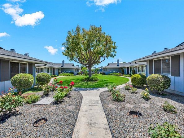 1125 E 1st Street, Tustin CA 92780