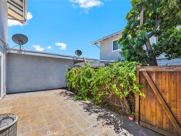 1125 E 1st Street, Tustin CA 92780
