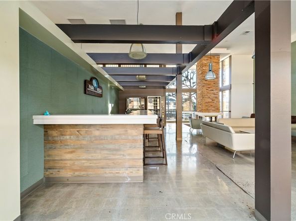 5585 E Pacific Coast 144, Long Beach CA 90804