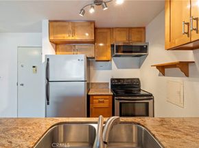 5585 E Pacific Coast 144, Long Beach CA 90804