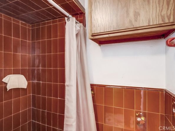 720 W 108th Street, Los Angeles CA 90044