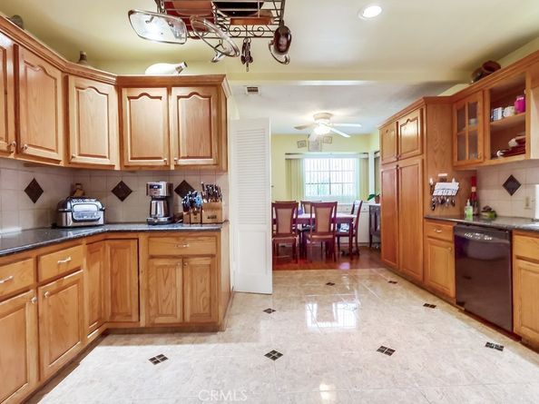 720 W 108th Street, Los Angeles CA 90044